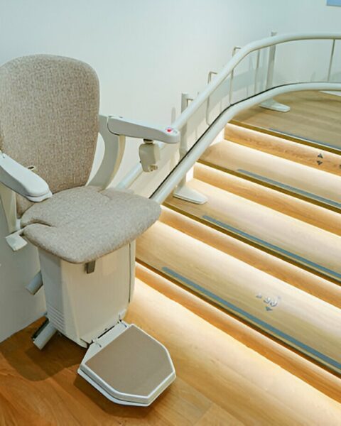 Why Stair Lift Rentals Might Be the Best Option for Temporary Needs